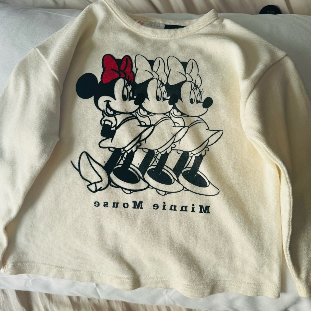 Disney Minnie Mouse Cream Sweater